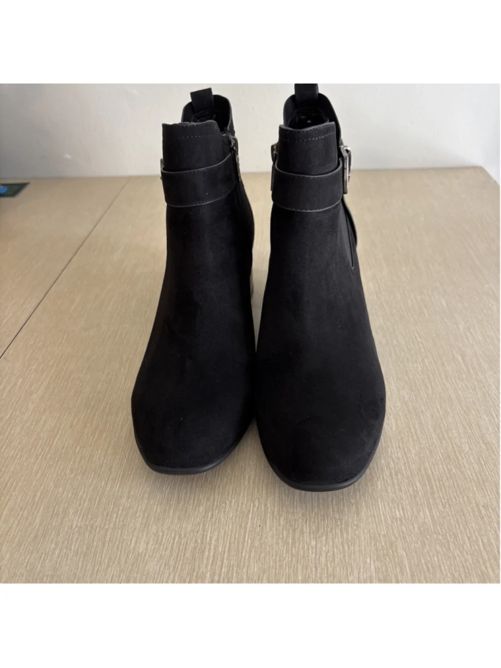 Kenneth Cole Blk Suede Ankle Boots Women 9.5 Block Heel Buckle Strap 1167